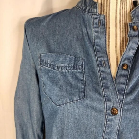 Tommy Hilfiger Button Front Denim Shirt Dress w/Pockets Size 4 - Picture 2 of 8